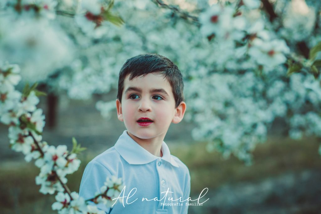 foto natural de niño